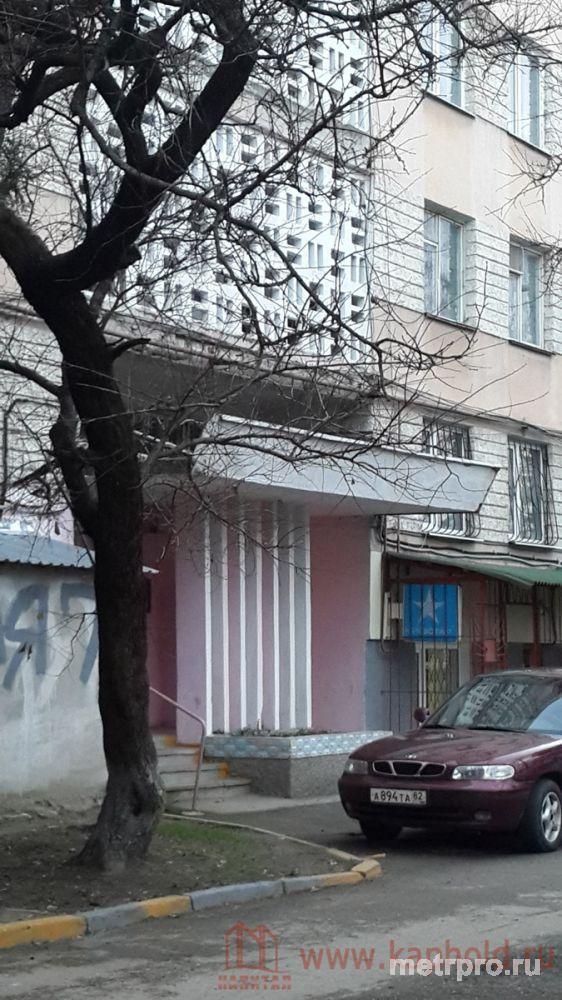 Продается 2-комнатная квартир на ул. 60 лет Октября, «чешка»,3/5 общ.пл 51 кв.м, жилая 28 кв.м, кухня 9 кв.м, с/у...