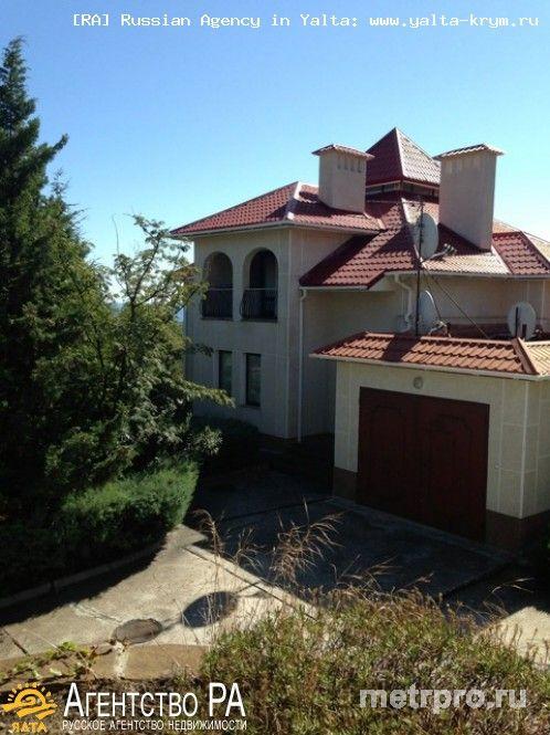 Продается Дом Ялта. Ливадия с видом на море и горы. Дом находится на закрытой охраняемой территории котеджного... - 2