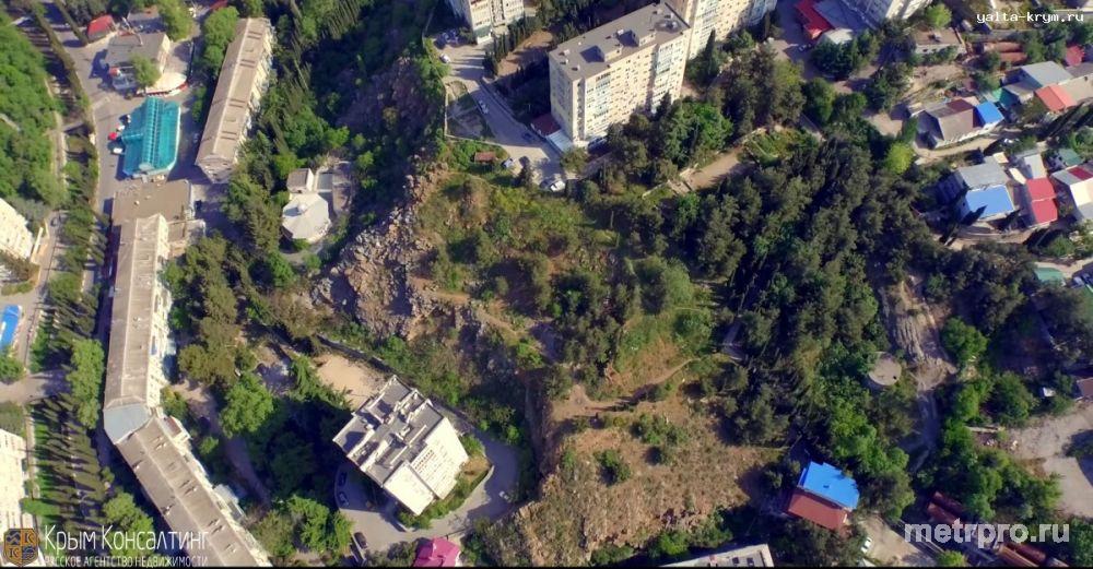 Продаётся участок 15 соток Алушта, п. Партенит. Прекрасный вид на море и горы, свет вода газ рядом с участком.... - 1