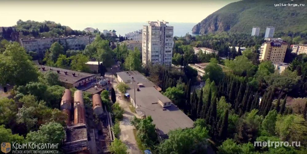 Продаётся участок 15 соток Алушта, п. Партенит. Прекрасный вид на море и горы, свет вода газ рядом с участком.... - 6