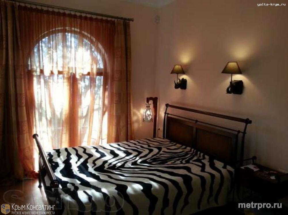 Продается красивый новый дом в парке на Южном берегу Крыма, г. Алупка. Дом построен в средиземноморском стиле по... - 10