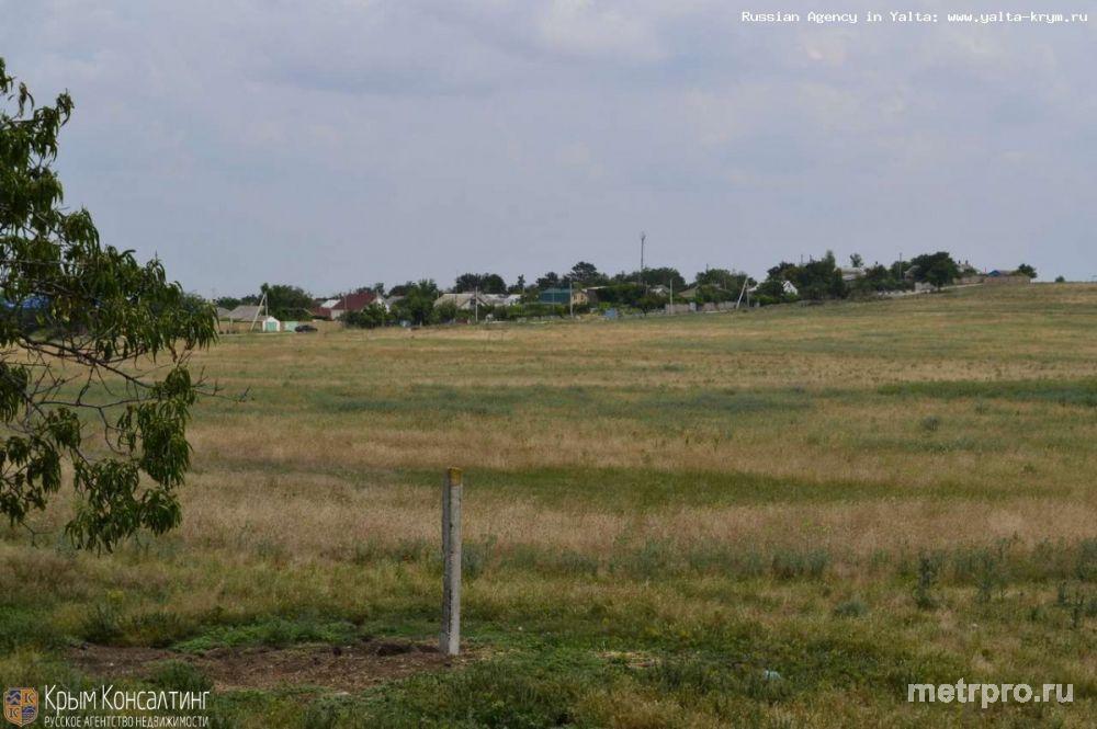 Продается земельный участок 90 соток в километре от моря, с. Береговое. 15+15+60 соток. Коммуникации находятся в 150... - 1