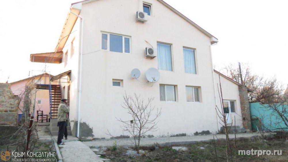 Продажа дома в Белогорске, садовое товарищество Сокол: дом 3 этажа, баня, 2 туалета (на улице и в доме). Минус нет...