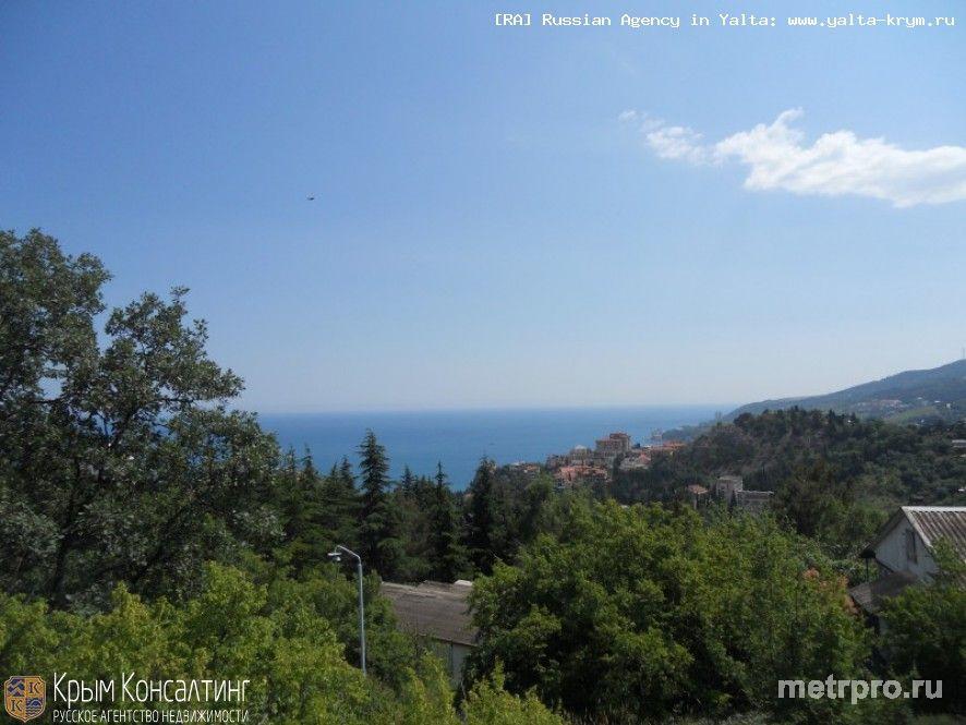 Предлагаем купить виллу в Крыму с видом на море, общей площадью более 550 кв.м. на участке 30 соток, с 2 бассейнами... - 4