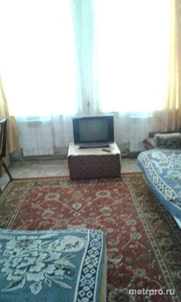 Сдаю свою 1-ую кв-ру со всеми удобствами в г. Евпатории по ул. Володарского. Кв-ра находится в отличном р-не 'Старый... - 6