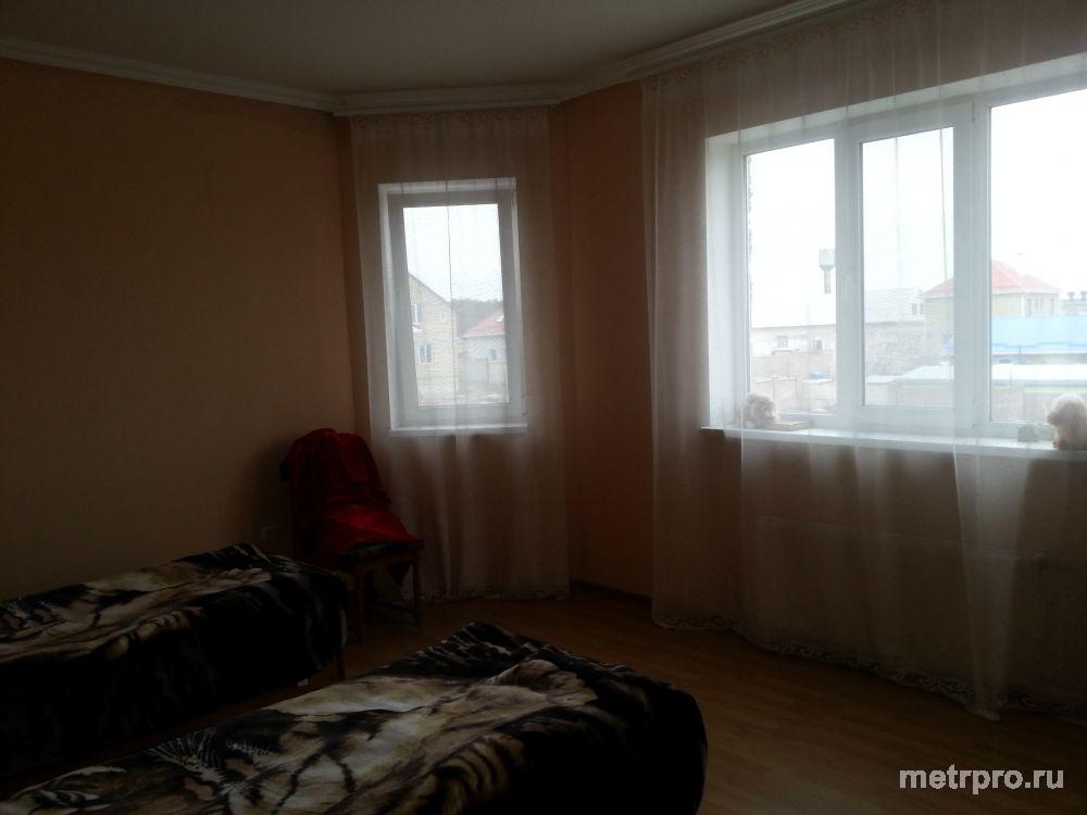 продам дом в городе,5 комнат,большая террасса, кухня-столовая,холл,2 с/у,гардеробная,кабинет,качественный... - 2