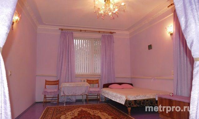 Сдаётся Дом  по ул. Днепровская, пл. 118 м² на участке 7 соток.  Двухэтажный дом, два входа, все комнаты раздельные.... - 4