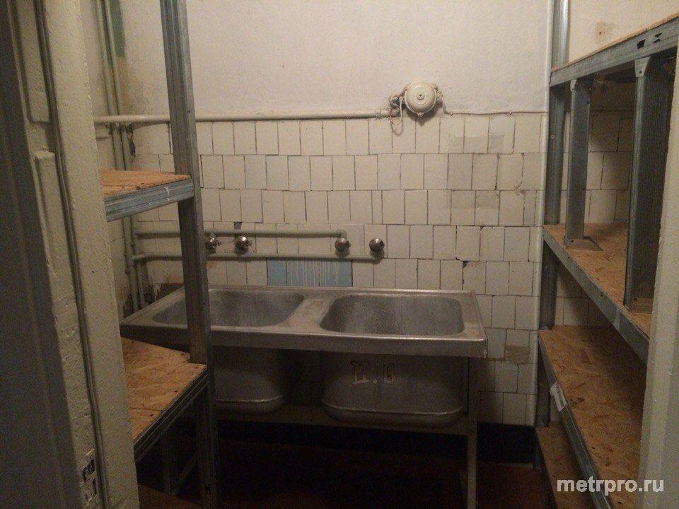 Предлагается к продаже здание пекарни   1960 года. Здание требует небольшого ремонта и готово к работе.Земельный... - 3