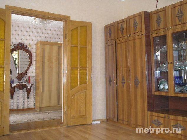 Четырехкомнатный дом для отдыха в Евпатории, находящийся в отдельном дворе, разделенном на две части. Одна из комнат... - 8