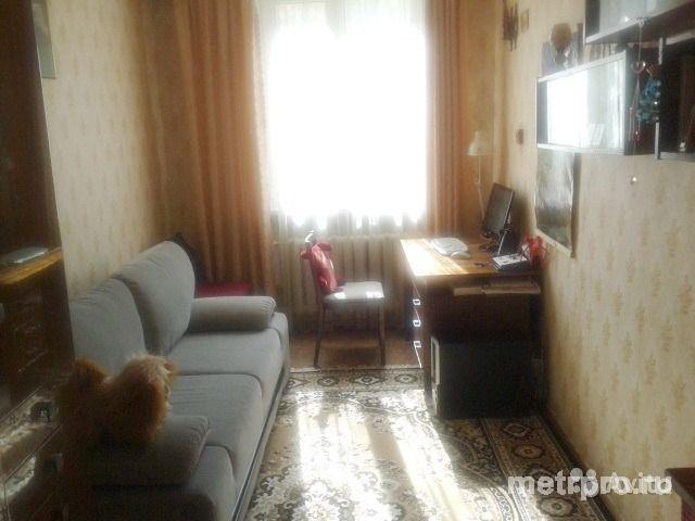 Продаем свою 3-х комнатную квартиру «брежневку» район проспект Острякова, 3-й этаж пятиэтажного дома. Общая площадь... - 9
