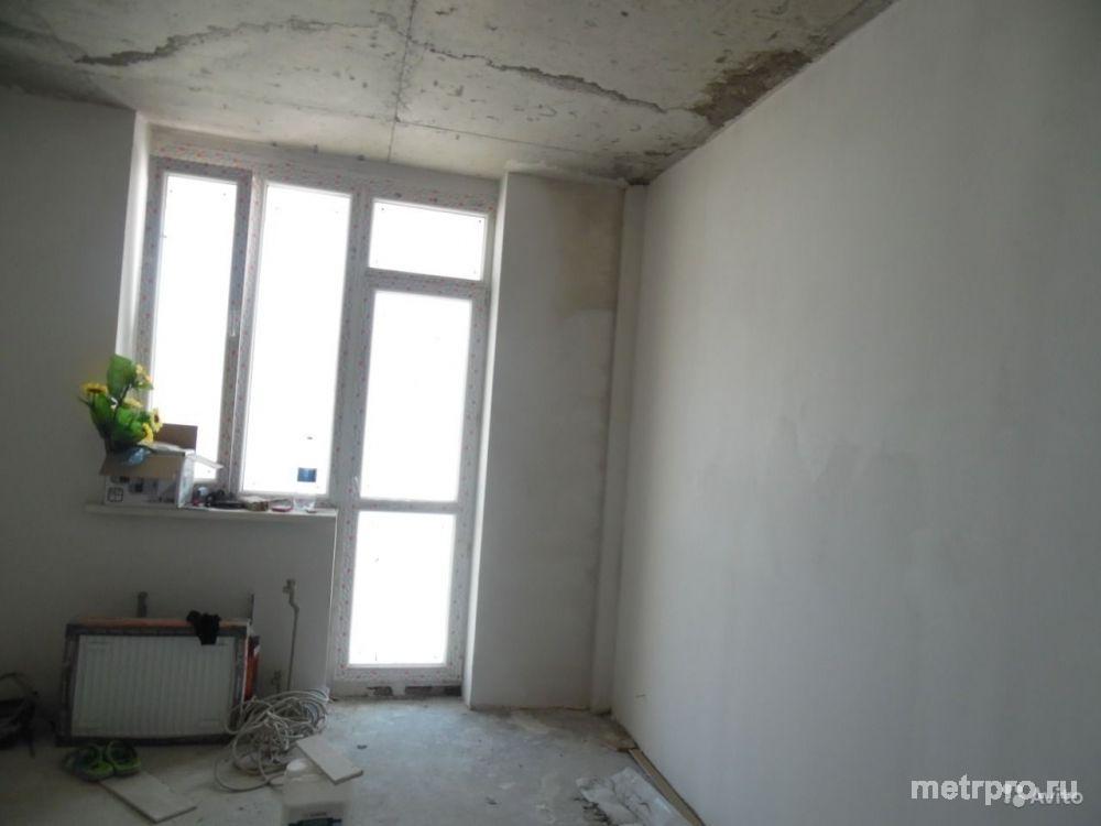 Продам 2х комн. квартиру, новострой, - кухня-13 м2, прихожая 12м2, санузел с балконом (совмещен), новая дорогая...