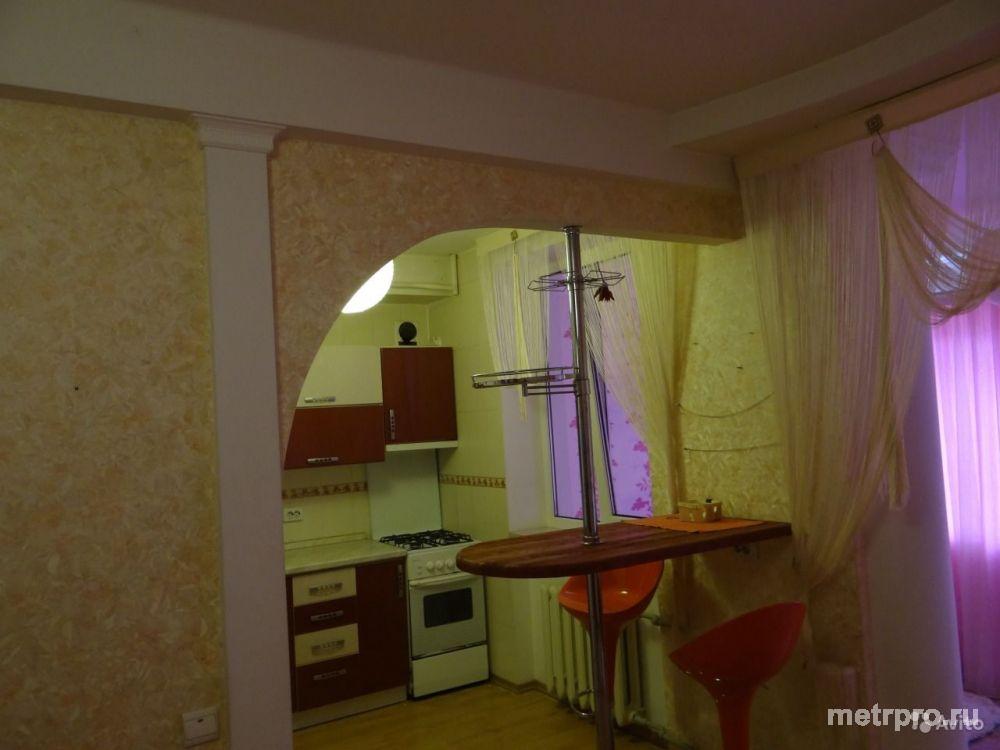 Продам квартиру, есть пристройка, площадью 13,5 кв. м. Хороший ремонт. Рядом кинотеатр, много магазинов, остановка... - 5