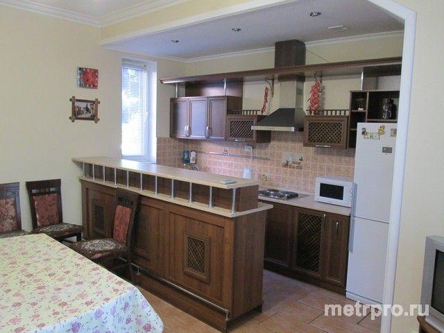 Сдается на летний период (с мая по октябрь) хороший, чистый, просторный, дом на берегу моря со всеми удобствами под...