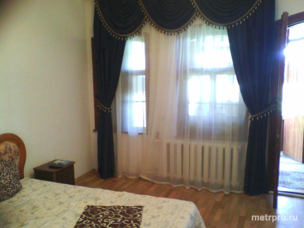 2 к.кв в центре Ялты, с ремонтом 75 000 $  2 к.кв ул. Садовая (возле центрального овощного рынка). Хорошая...