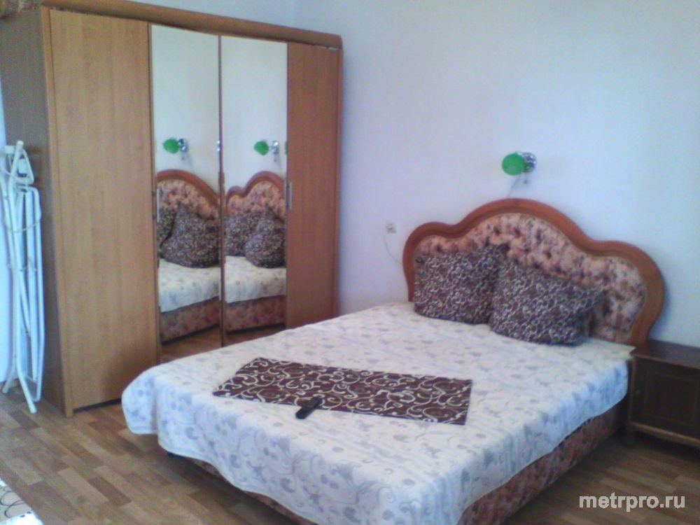 2 к.кв в центре Ялты, с ремонтом 75 000 $  2 к.кв ул. Садовая (возле центрального овощного рынка). Хорошая... - 1