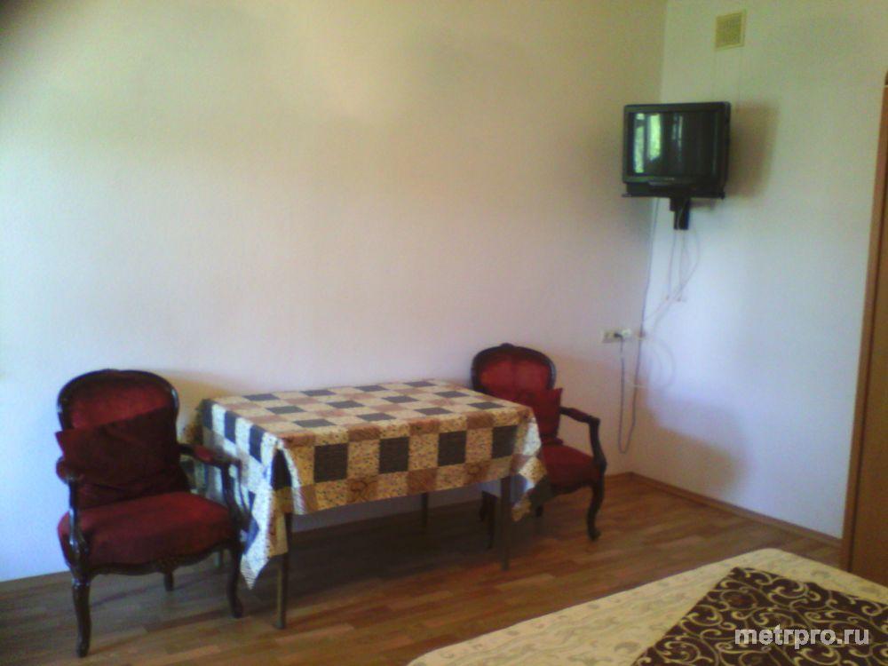 2 к.кв в центре Ялты, с ремонтом 75 000 $  2 к.кв ул. Садовая (возле центрального овощного рынка). Хорошая... - 9