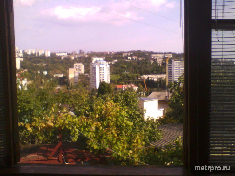 2 к.кв в центре Ялты, с ремонтом 75 000 $  2 к.кв ул. Садовая (возле центрального овощного рынка). Хорошая... - 11