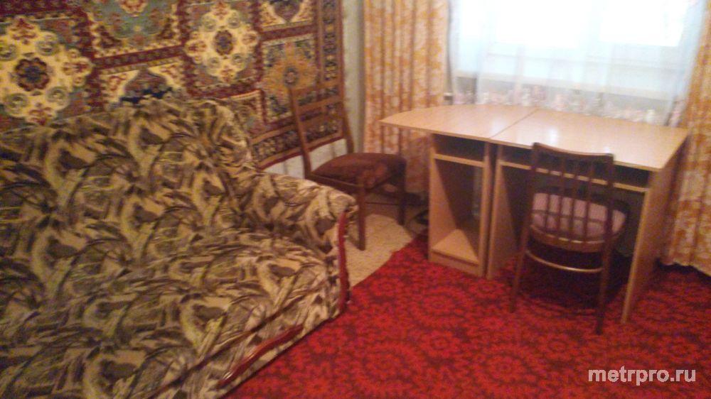 Сдам 3х-к квартиру  ул Русская на длительный срок на первом этаже. высокий, с застекленной лоджией и балконом.... - 2