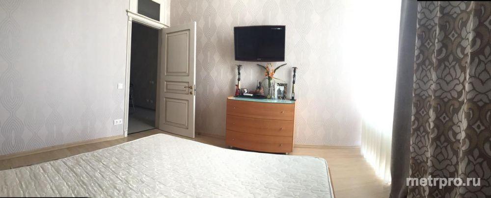 Продам квартиру в новостройке, 4-к квартира 130м.кв., на третьем этаже пятиэтажного монолитного дома.  Продаются... - 4