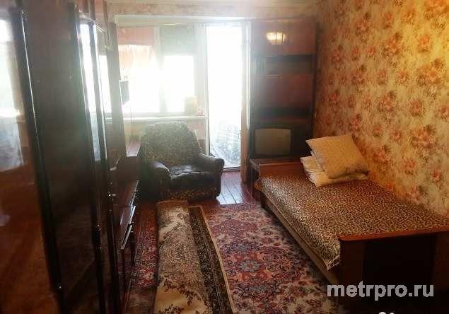 г Феодосия, ул Крымская, 1 ком квартира, 30 кв м Продается квартира возле Крымского рынка, пятый этаж пятиэтажки....