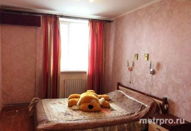 г Феодосия, Симферопольское шоссе, 3 ком квартира, 90 кв м Продается 3-к квартира 90 м на 6 этаже 6-этажного блочного... - 3