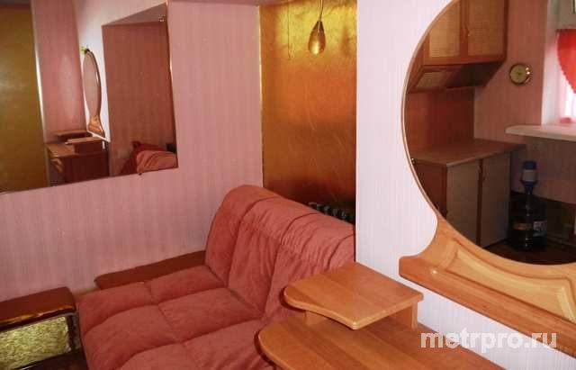 пгт Орджоникидзе.  ул Ленина, 1 ком квартира, 45 кв метров  Продается  2-х ком.квартира в живописном экологически... - 7