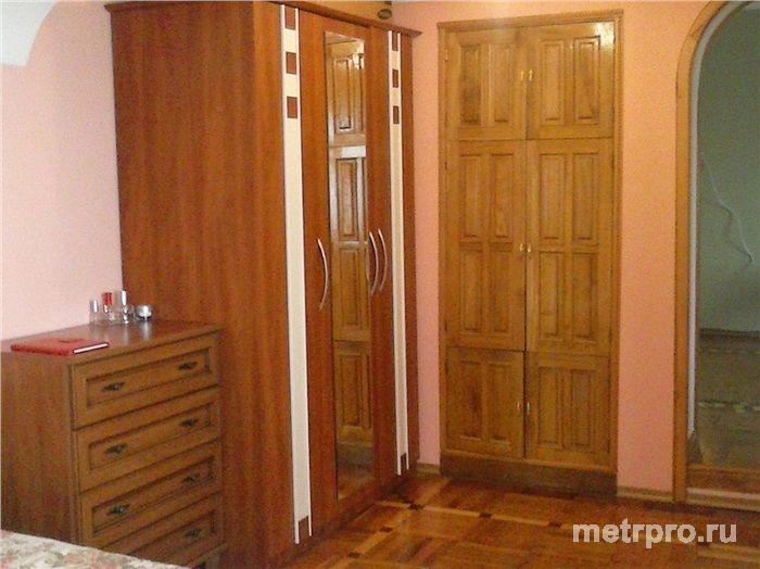 Трехкомнатная квартира общей площадью 69,7 м.кв., кухня 7 м.кв. Квартира расположена на 3 этаже 5-ти этажного дома. В... - 5