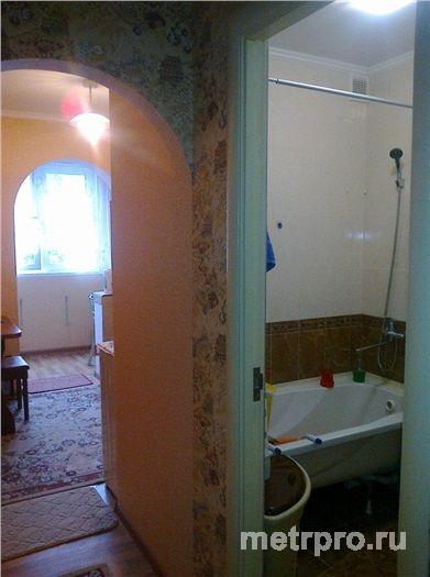 Продам 1-комнатную квартиру в Ялте, пгт. Массандра, на ул. ЮБШ ( грузинка ), 3-й этаж 5-ти-этажного дома. Квартира на... - 3