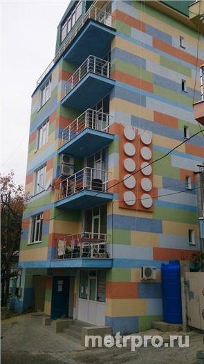Жилой комплекс расположен в парковой зоне г. Алушты, в 400-х метрах от городскойнабережной. Жилой комплекс состоит из... - 6