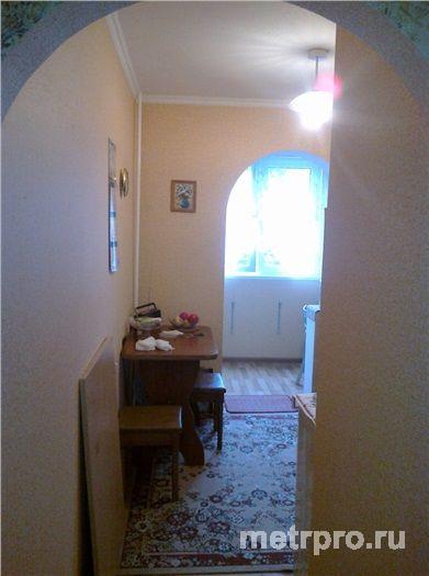 Продам 1-комнатную квартиру в Ялте, пгт. Массандра, на ул. ЮБШ ( грузинка ), 3-й этаж 5-ти-этажного дома. Квартира на... - 4