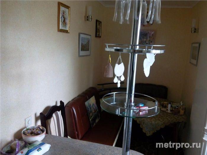 Продам 2-х комнатную квартиру в с.Янтарное.Хорошее место расположение рядом автобусная остановка, магазины, школа,... - 1