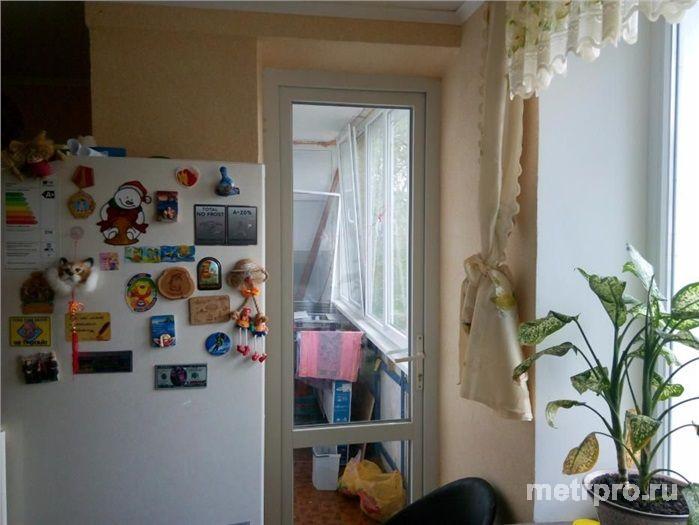 Продам 2-х комнатную квартиру в с.Янтарное.Хорошее место расположение рядом автобусная остановка, магазины, школа,... - 2