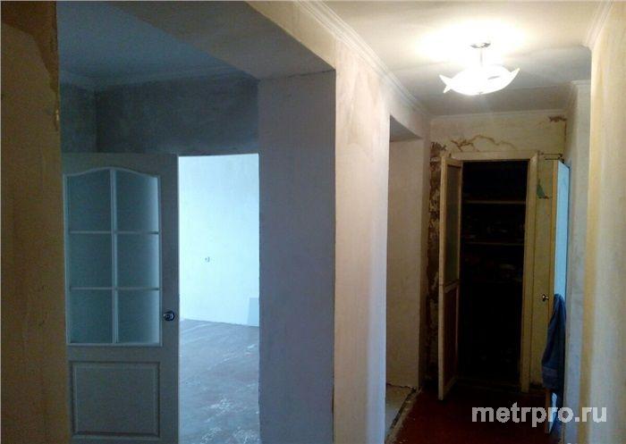 Продам трехкомнатную квартиру площадь 68,1 кв.м. ,5 этаж. пос. Октябрьское, ул. Цурцумия. Очень удобная планировка,... - 4