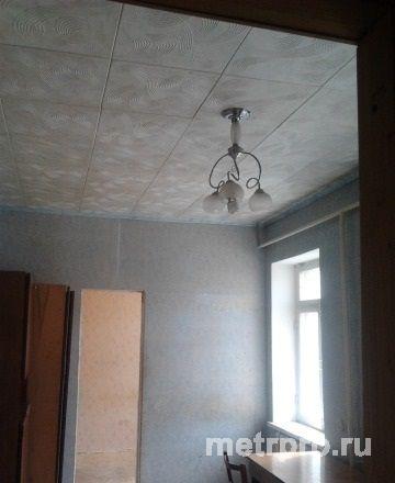 Продам 4-х комнатную квартиру в центре Симферополя, ул.Толстого. Общая площадь 56 кв.м., высота потолков 3м. - 1