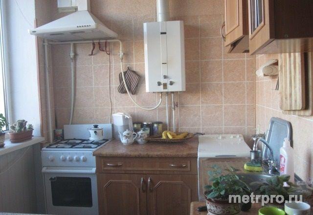 Однокомнатная квартира в хорошем, жилом состоянии. Окна пластик, балкон застеклен, трубы и сантехника заменены, крыша... - 1