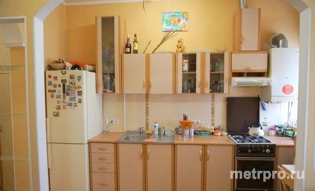 Продам квартиру-студию в центре Симферополя. Пересечение ул. Гоголя и Жуковского. Закрытый тихий двор, дом... - 1