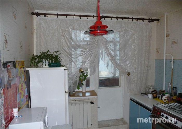 Продам 2х комнатную квартиру в очень хорошем раене города ,квартира не угловая , комнаты раздельные ,большие , теплые... - 1