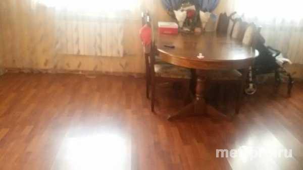 Продам дом 2 этажа,очень аккуратный,чистый,с евро ремонтом.1 этаж большой холл 6*8,кухня 9 м2. санузел... - 1
