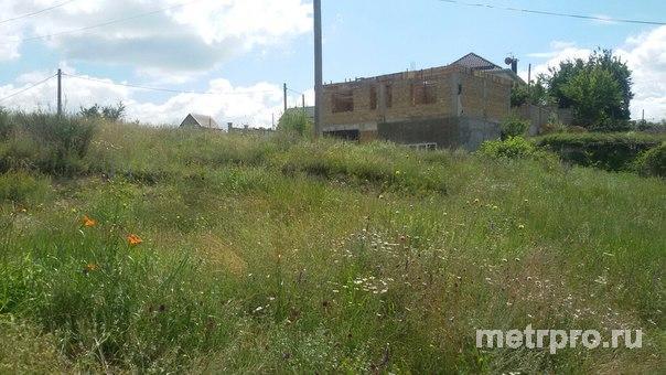 Продам участок ИЖС в Бахчисарае,500 м от Автовокзала.Участок ровный,Угловой,Коммуникации рядом.