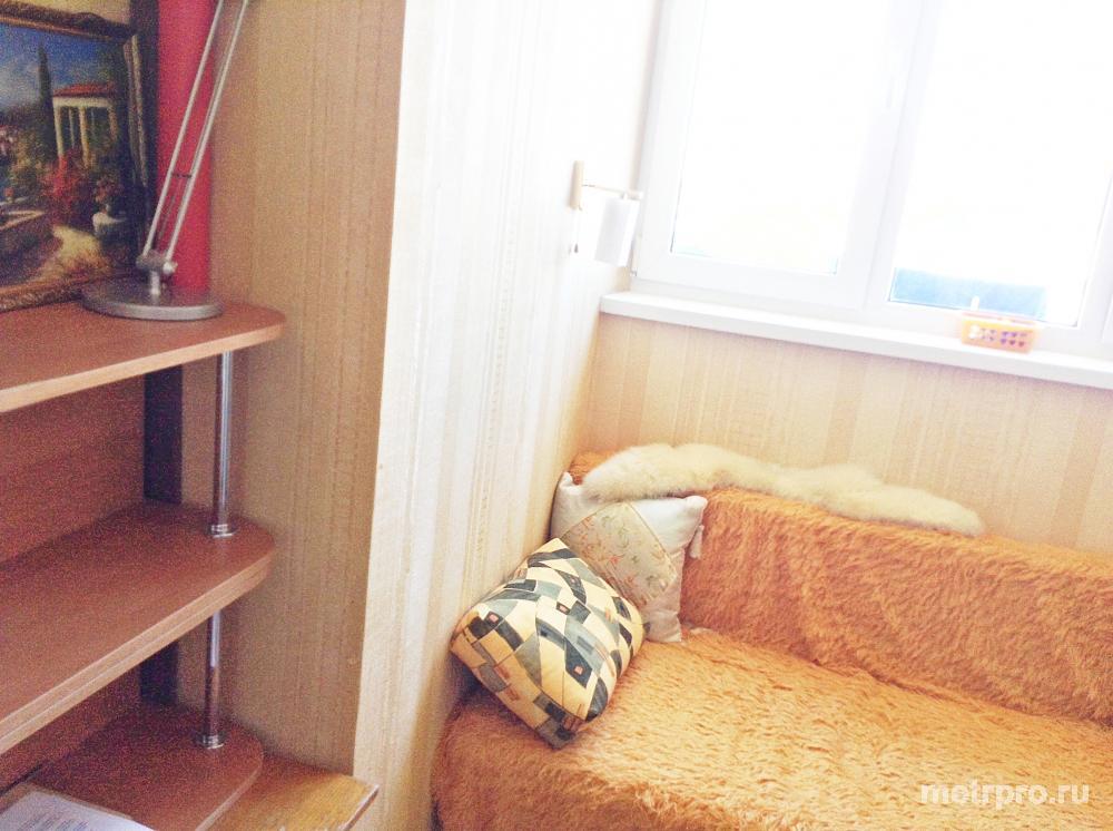 Продаётся 2 к.кв. с хорошим ремонтом в Гагаринском р-не на ул.Маринеско 27/Шевченко 46!  Общая площадь - 58 м2, жилая... - 10