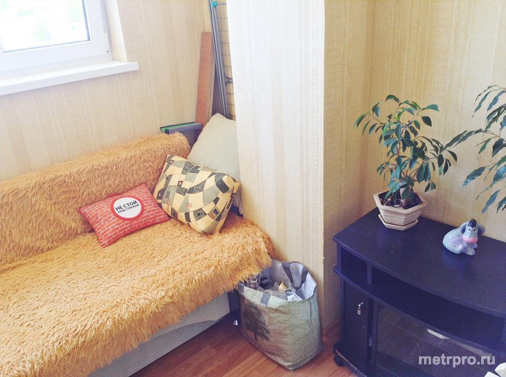 Продаётся 2 к.кв. с хорошим ремонтом в Гагаринском р-не на ул.Маринеско 27/Шевченко 46!  Общая площадь - 58 м2, жилая... - 11