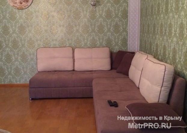 Сдается дом (впервые, в связи с отъездом). Дом 400/210 м квадратных , участок 4 сотки , Центр. Район ДКП   На первом... - 1