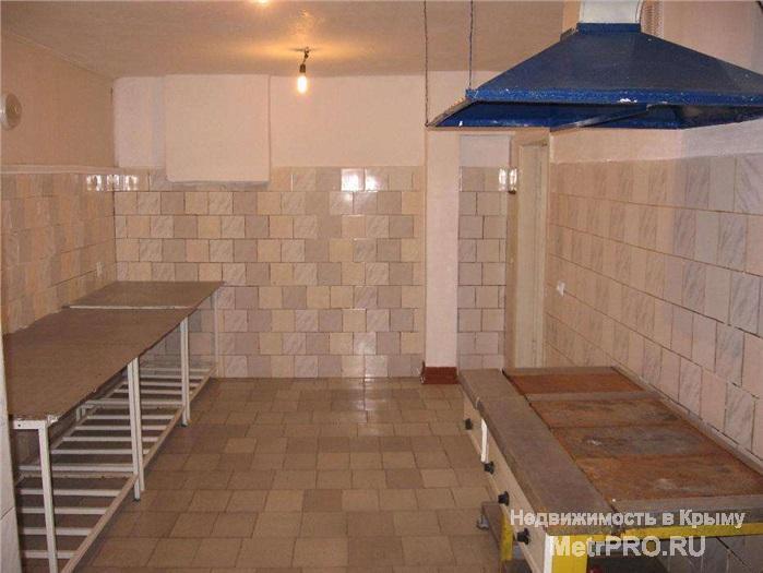 Аренда Под Пищевое Производство в Камышах г. Севастополь , 90 м2, подвал в нежилом здании(пищеблок с подъемником), на...