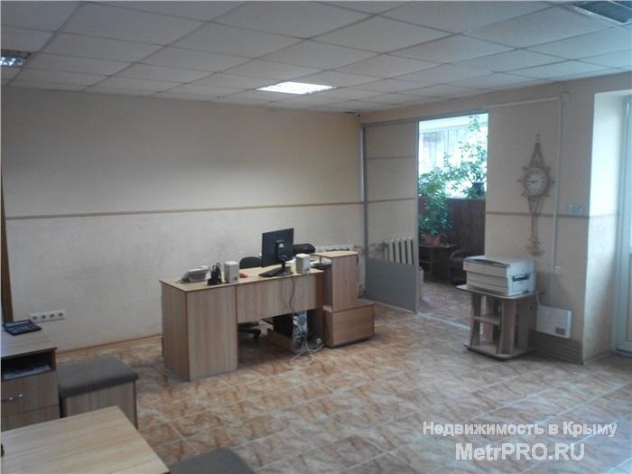 Сдается в Аренду Отличный 4-х кабинетный Меблированный Офис в районе ул Ивана Голубца г. Севастополь , общей площадью... - 1