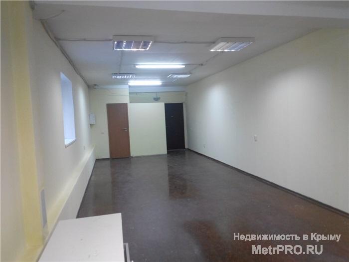 Сдается Торговое помещение под непродовольственные группы товаров в районе Пр Победы г. Севастополь , общей площадью... - 1