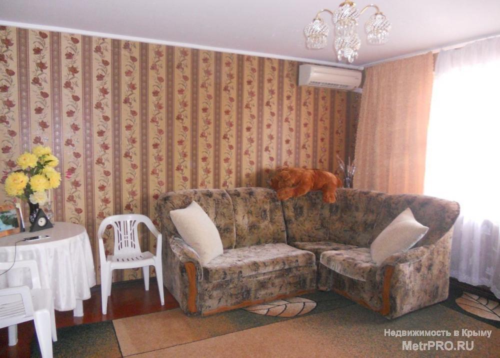 Продается отличная 2-х комнатная квартира 63 м2. Этаж 9/10 дома Гагаринского района. Видовая на море, светлая,...