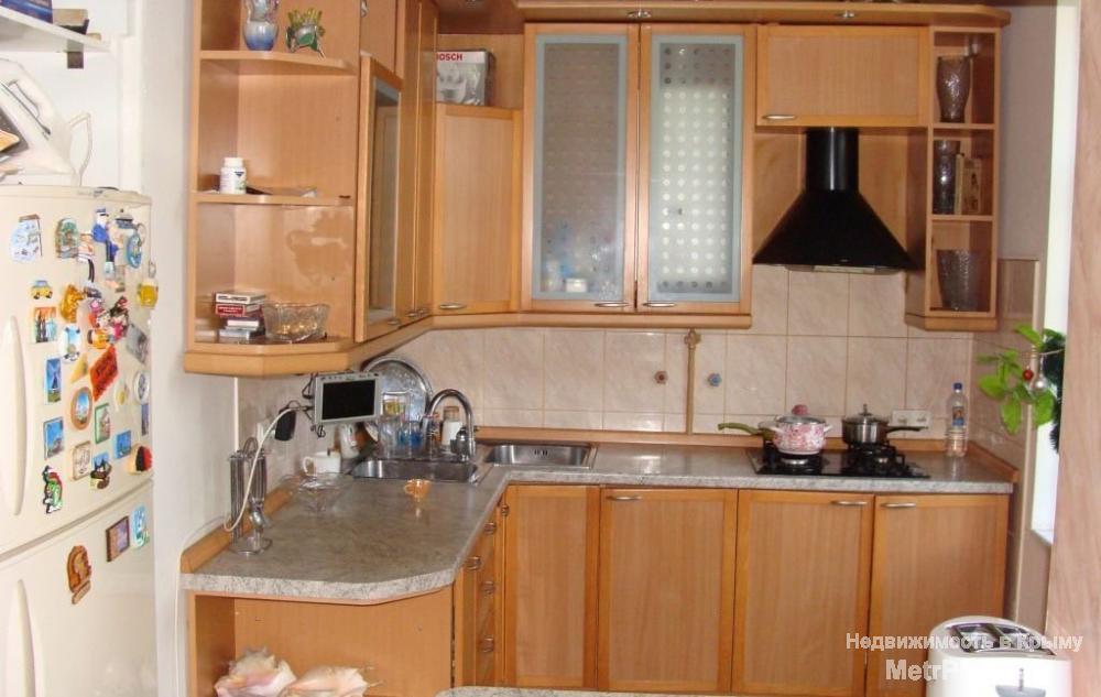 Элитная, современная и красивая квартира в самом центре Херсона, 2 уровня, Сталинка, евроремонт, дубовый паркет, МПО,... - 4