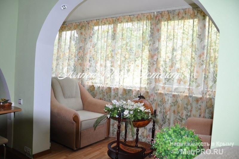 Продается трехкомнатная квартира, общей площадью 75 м2, расположена на третьем этаже пятиэтажного дома, пгт. Гаспра.... - 9