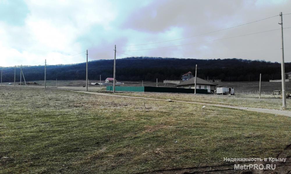 Продам дом в предгорье Крыма, 25 км. от моря, Симферопольский район  Краснолесье. Дом (коттедж) в живописном,... - 6