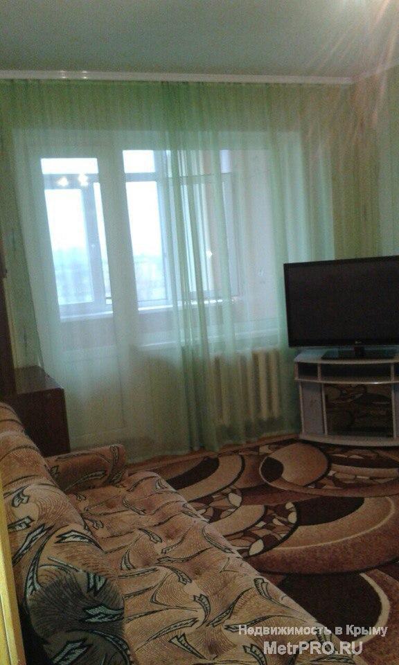 Продам 2-х комн. квартиру в Симферополе на ул. М. Донского!Общ.пл.50 м²,этаж 8 / 9-эт-го панельного дома.Отличная... - 2